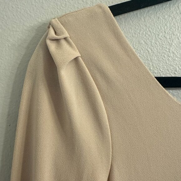 Alice + Olivia Employed Pencil Dress Ruched Sleeve Nude Medium Stretch N… - Picture 6 of 14